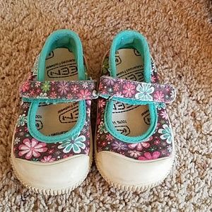 Keen Mary Janes